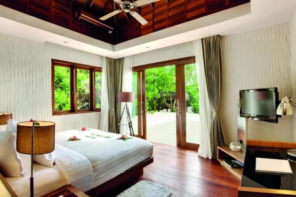 Sunset Beach Villa – Hideaway Beach Resort & Spa