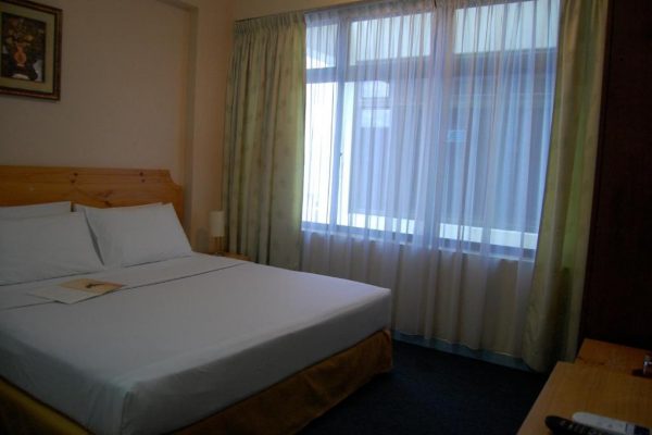 Deluxe Room – Marble Hotel