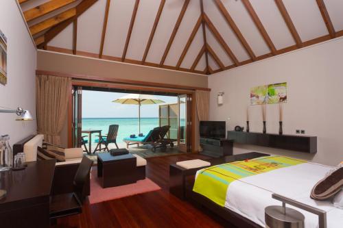Veligandu Island Resort & Spa-Amazingmaldives (9)